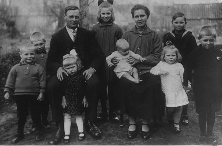 Kuitert, Jasper (Jacob) en gezin in 1930